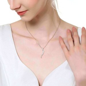 925 Sterling Silver Italian Horn Necklace